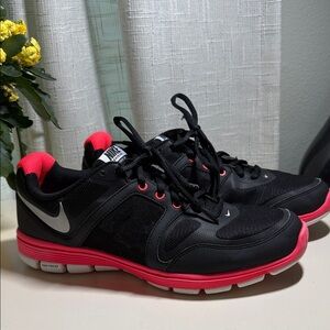 Nike Free XT sneakers